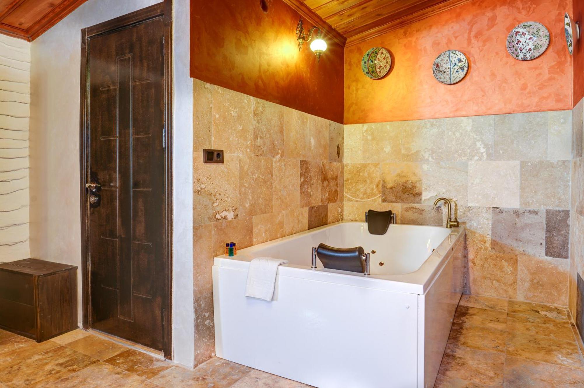 Moonlight Of Cappadocia Hotel Uchisar Exterior photo