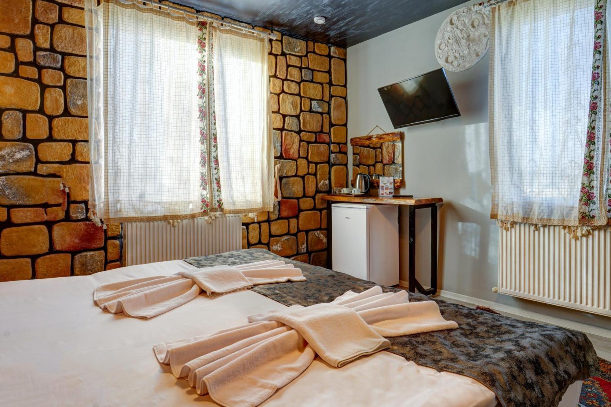 Moonlight Of Cappadocia Hotel Uchisar Exterior photo