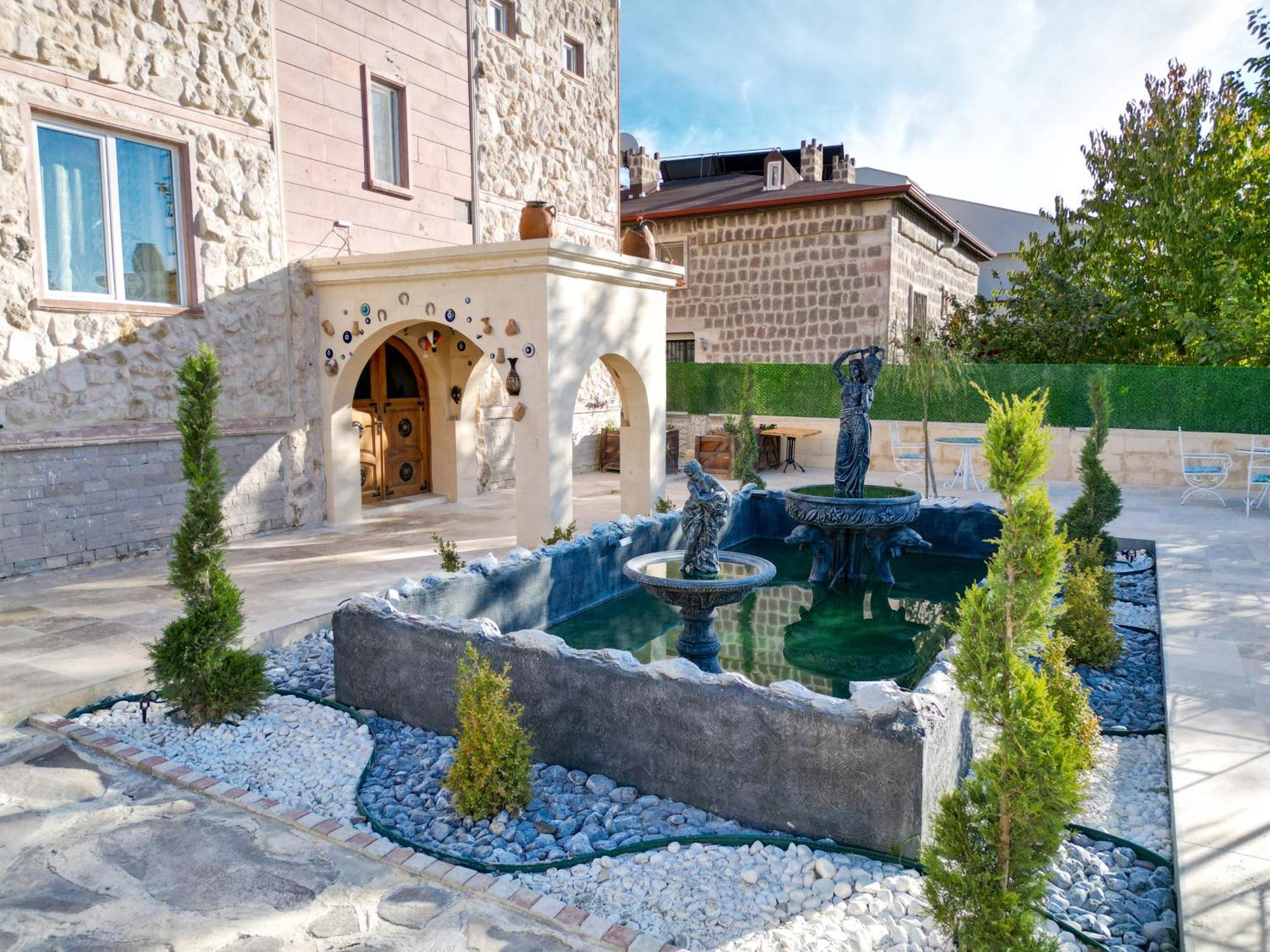 Moonlight Of Cappadocia Hotel Uchisar Exterior photo