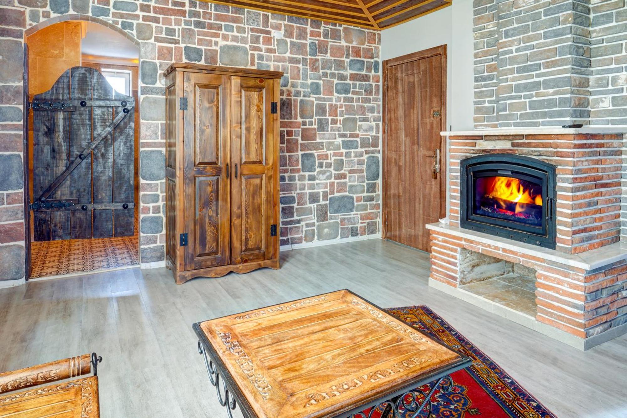 Moonlight Of Cappadocia Hotel Uchisar Exterior photo