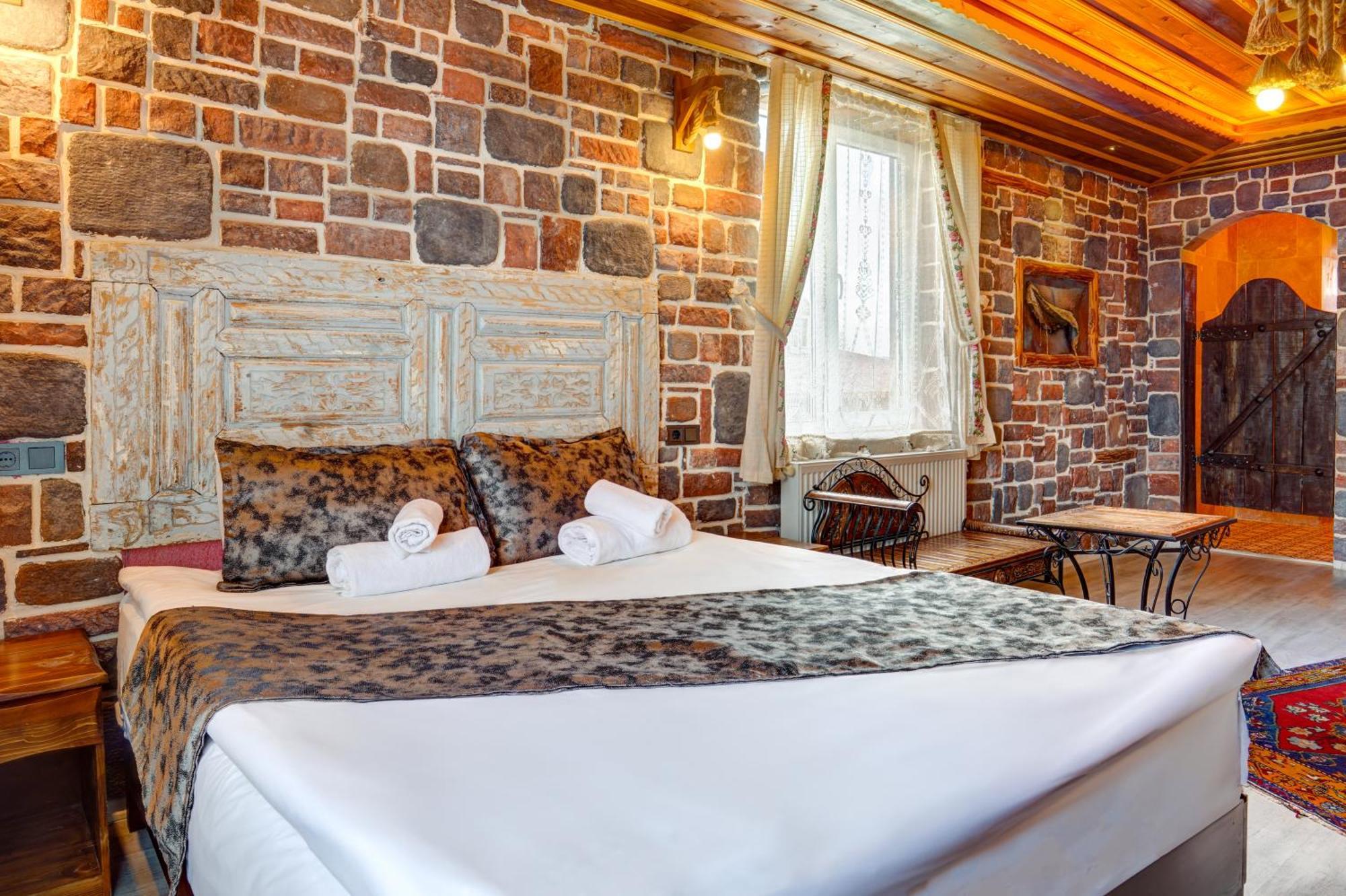 Moonlight Of Cappadocia Hotel Uchisar Exterior photo