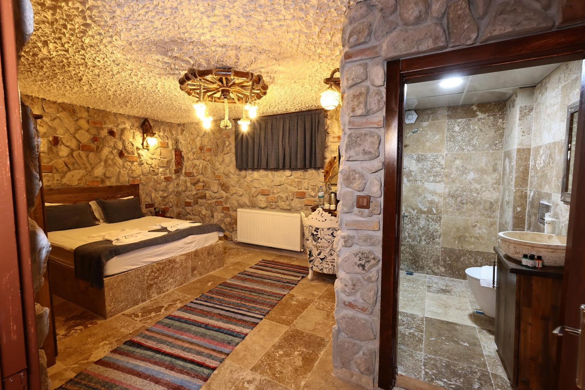 Moonlight Of Cappadocia Hotel Uchisar Exterior photo