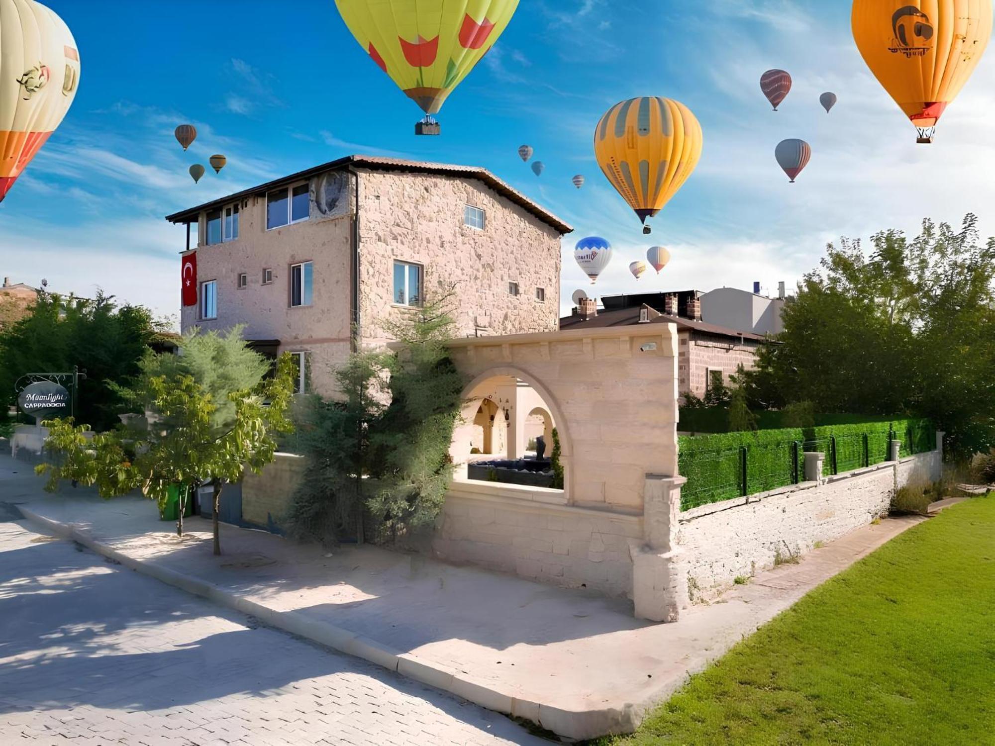Moonlight Of Cappadocia Hotel Uchisar Exterior photo